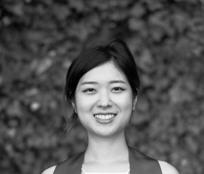 elaine kim headshot